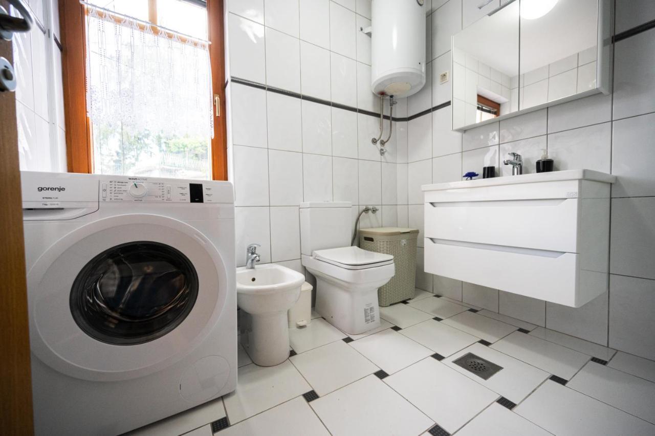 Spacious & Modern Apartments- Old Town サラエヴォ エクステリア 写真