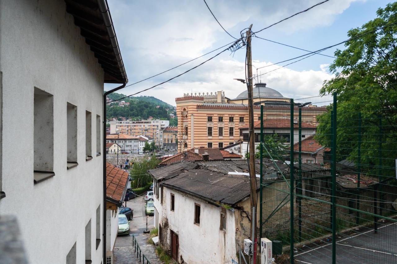Spacious & Modern Apartments- Old Town サラエヴォ エクステリア 写真